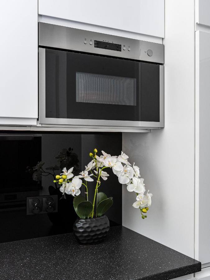 Warsaw Apartments Okrzei 12 Street Экстерьер фото